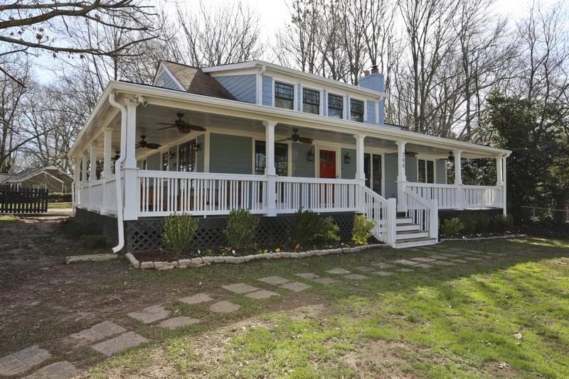 3 bedroom, 1,638 sq ft single family residence sold at 286 S Howard Street, Atlanta, GA 30317
