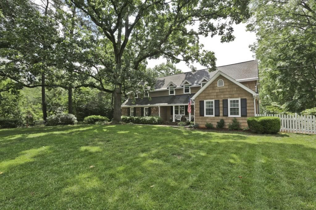 1581 Huntingdon Trail, Sandy Springs, GA 30350 — most recent listing photo