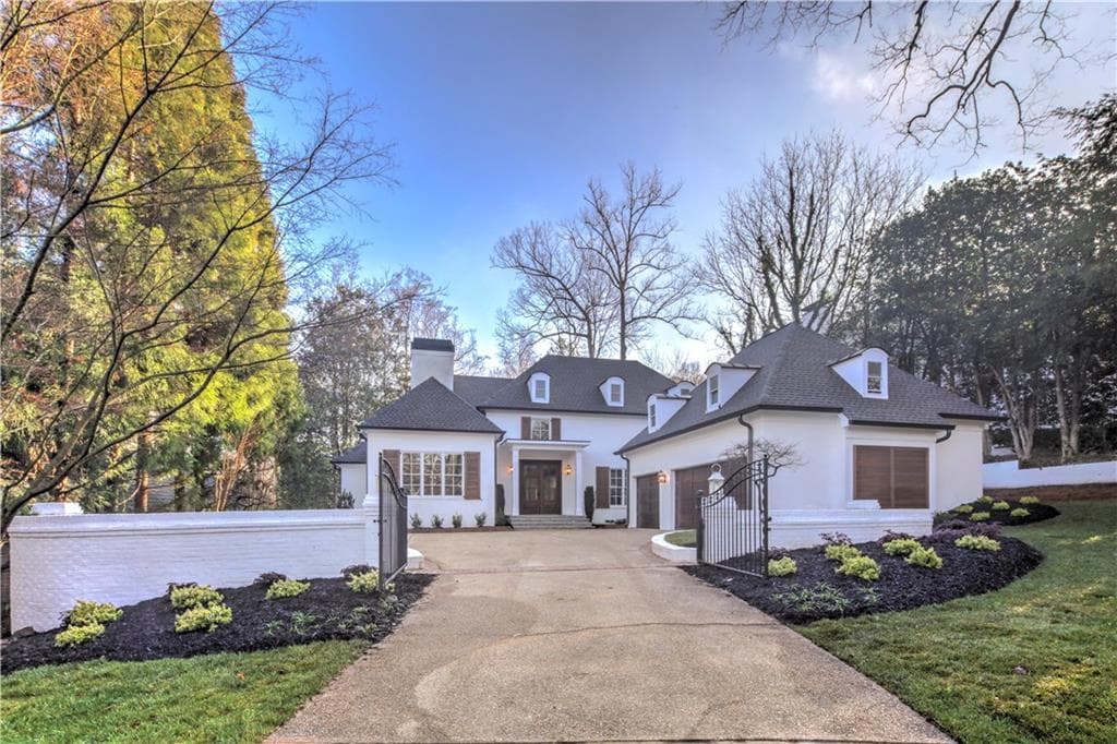 6 bedroom single family residence sold at 105 Blackland Road, Atlanta, GA 30342