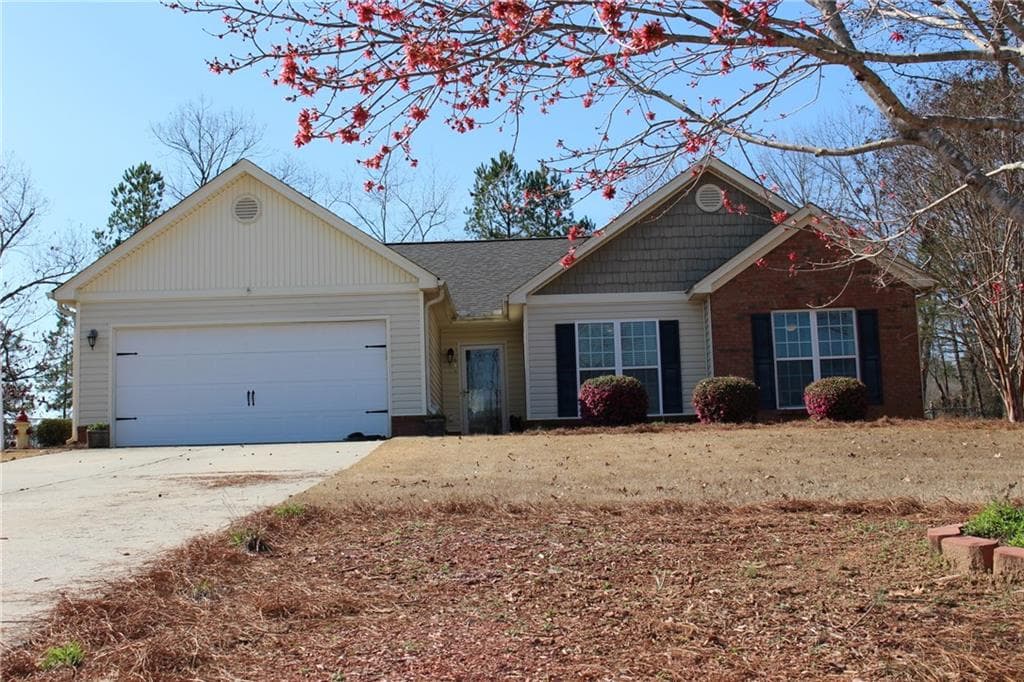 221 Lucas Way, Statham, GA 30666 — most recent listing photo