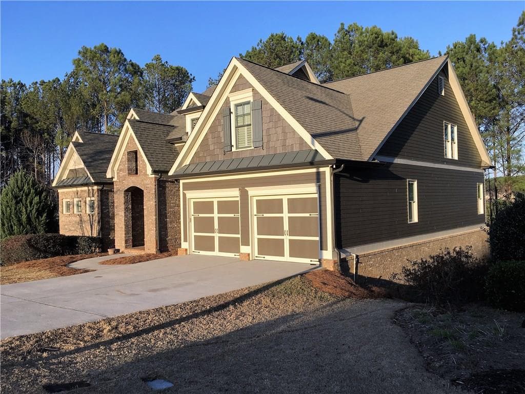 5 bedroom, 4,257 sq ft single family residence sold at 30 Long Branch Court, Dallas, GA 30132