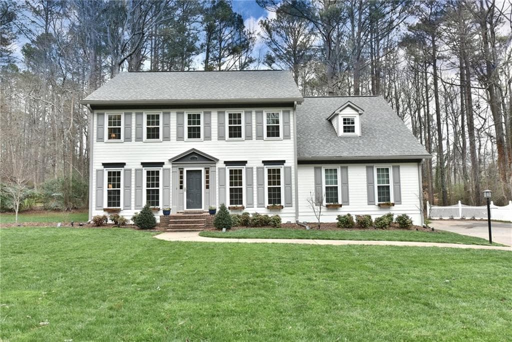 135 Hembree Circle Drive, Roswell, GA 30076 — most recent listing photo