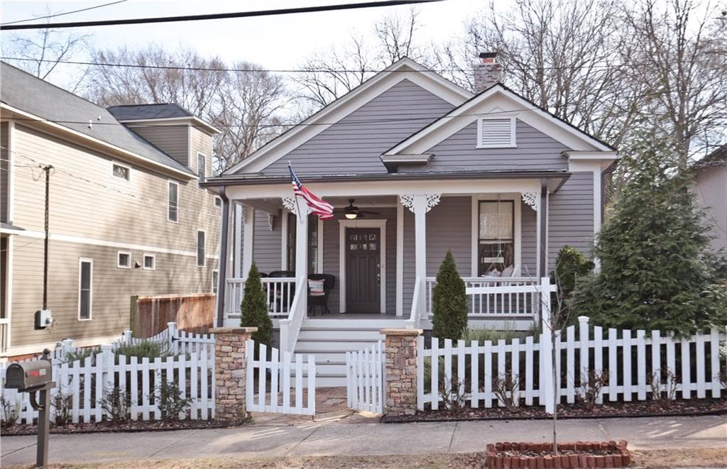 3 bedroom, 1,456 sq ft single family residence sold at 389 Kendrick Avenue, Atlanta, GA 30315
