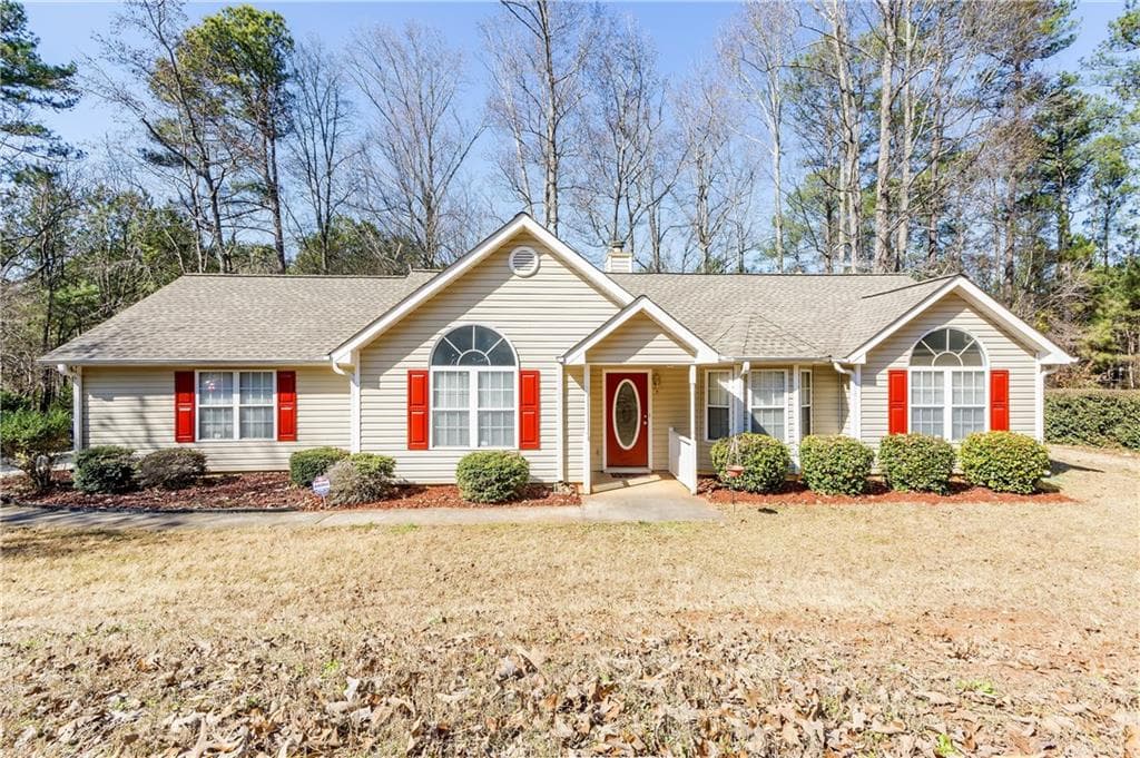 35 Ivy Springs Drive, Newnan, GA 30265 — most recent listing photo