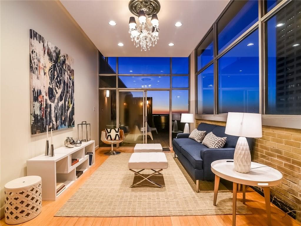 1 bedroom, 1,092 sq ft condominium sold at 620 Peachtree Street PH-A, Atlanta, GA 30308