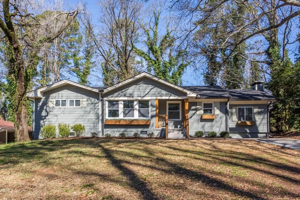 2990 Laguna Drive, Decatur, GA 30032 — most recent listing photo