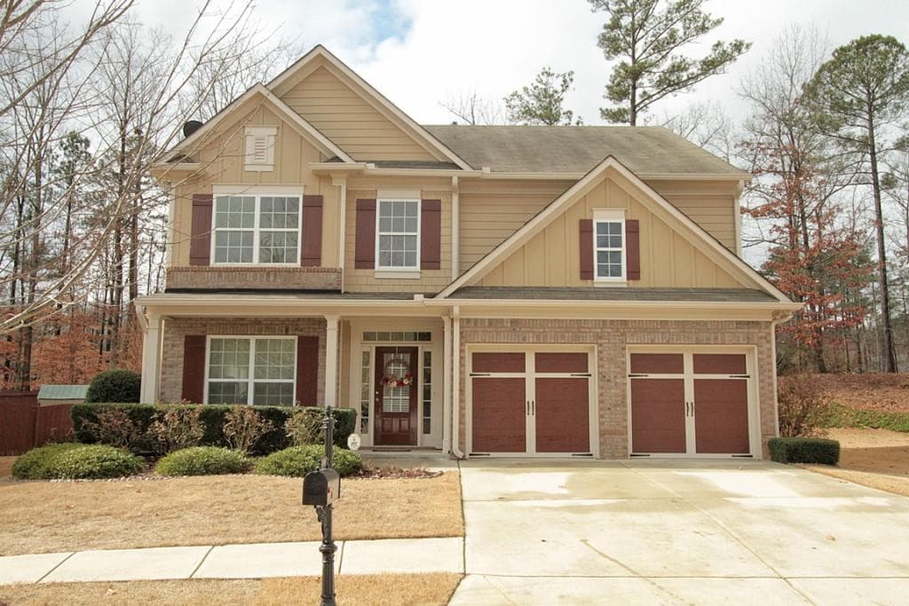 5 bedroom, 2,490 sq ft single family residence sold at 962 Gather Drive, Lawrenceville, GA 30043