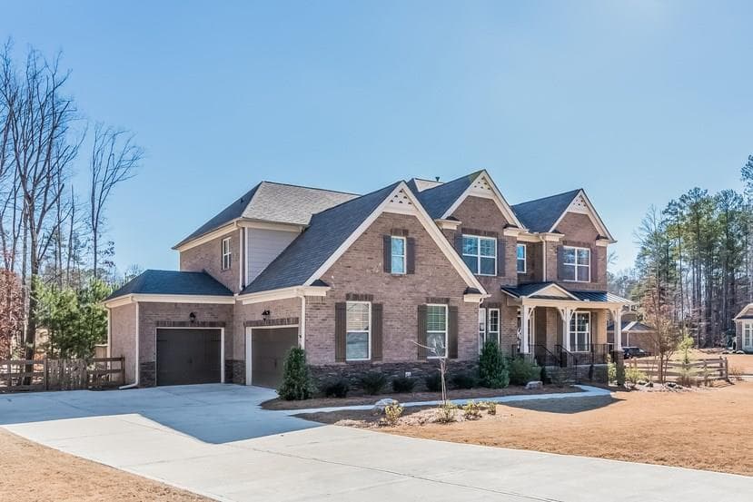 5 bedroom, 3,728 sq ft single family residence sold at 5495 Glenside Cove, Acworth, GA 30101