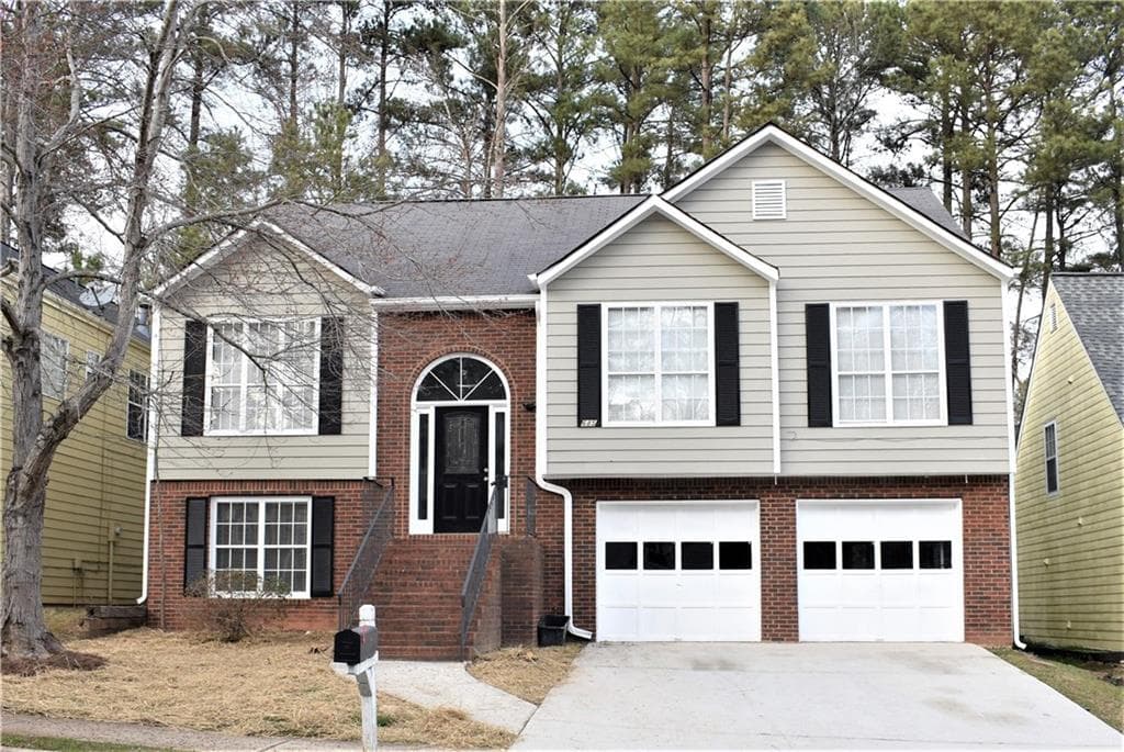 685 Durham Ridge Drive, Lilburn, GA 30047 — most recent listing photo