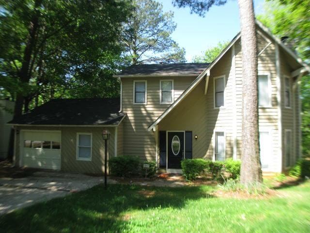 1008 Mainstreet Lake Drive, Stone Mountain, GA 30088 — most recent listing photo