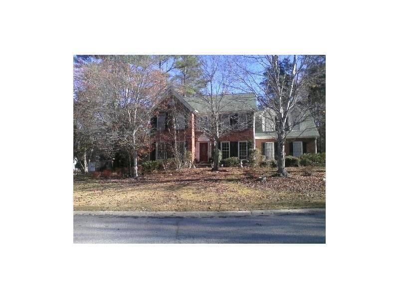 2209 Willow Crest Circle, Lawrenceville, GA 30044 — most recent listing photo