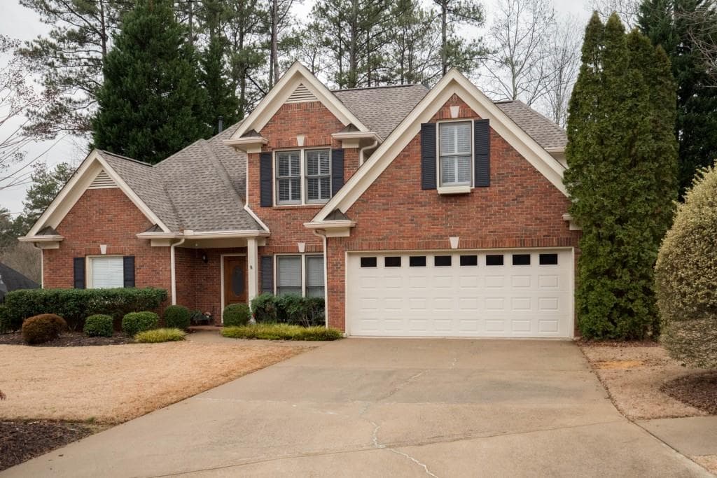 4 bedroom, 1,983 sq ft single family residence sold at 120 Graystone Terrace, Alpharetta, GA 30005