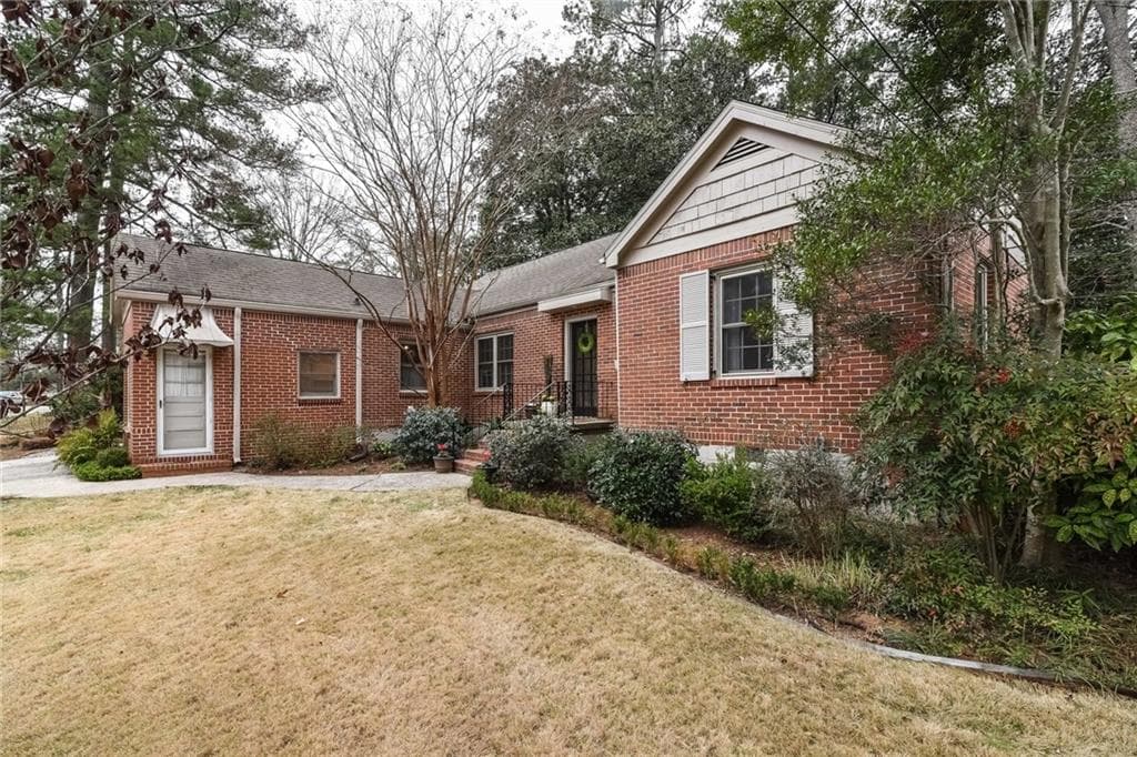 378 Poplar Lane Way, Decatur, GA 30030 — most recent listing photo