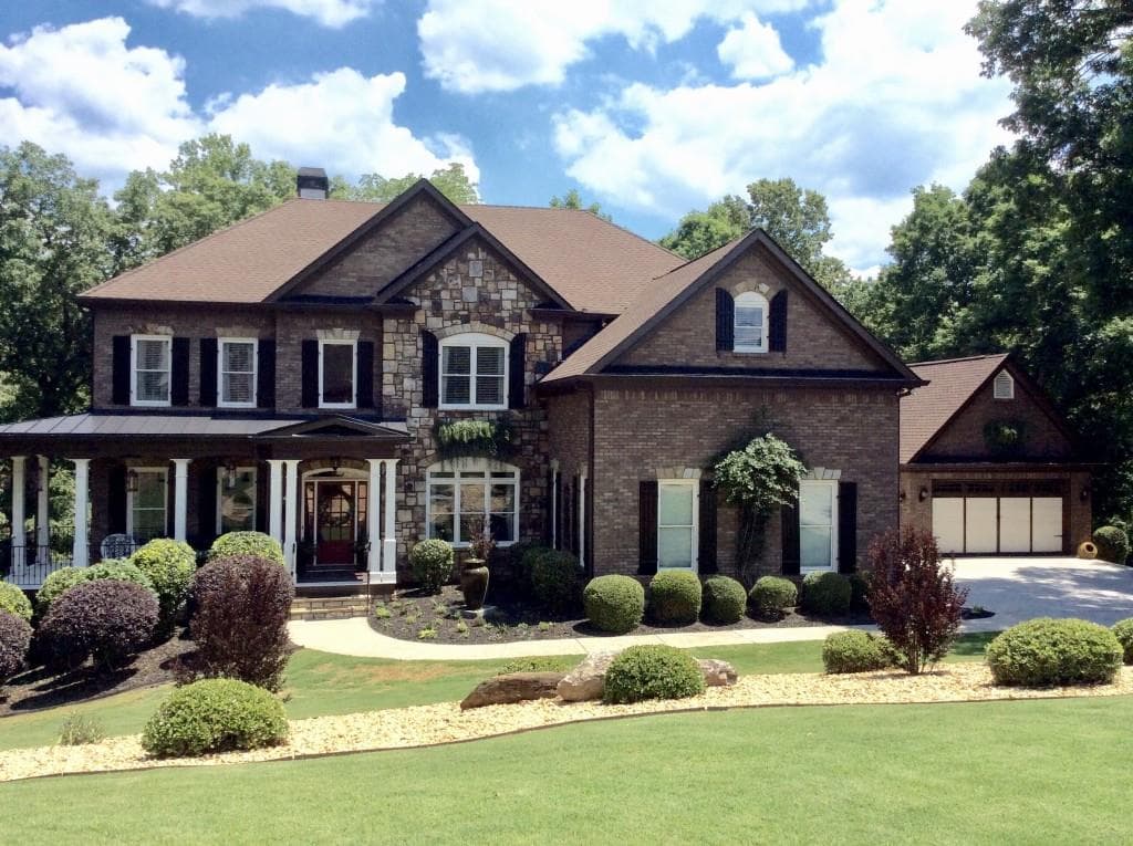 5 bedroom, 4,315 sq ft single family residence sold at 4744 Quailwood Drive, Flowery Branch, GA 30542