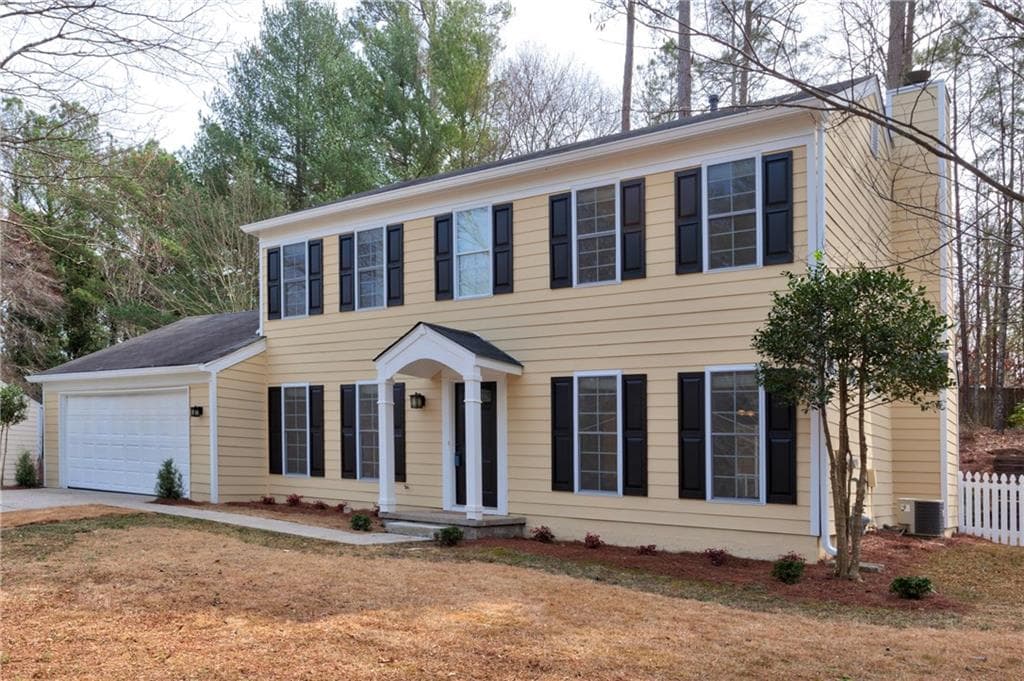 3 bedroom, 1,632 sq ft single family residence sold at 2163 Heritage Trace Drive, Marietta, GA 30062