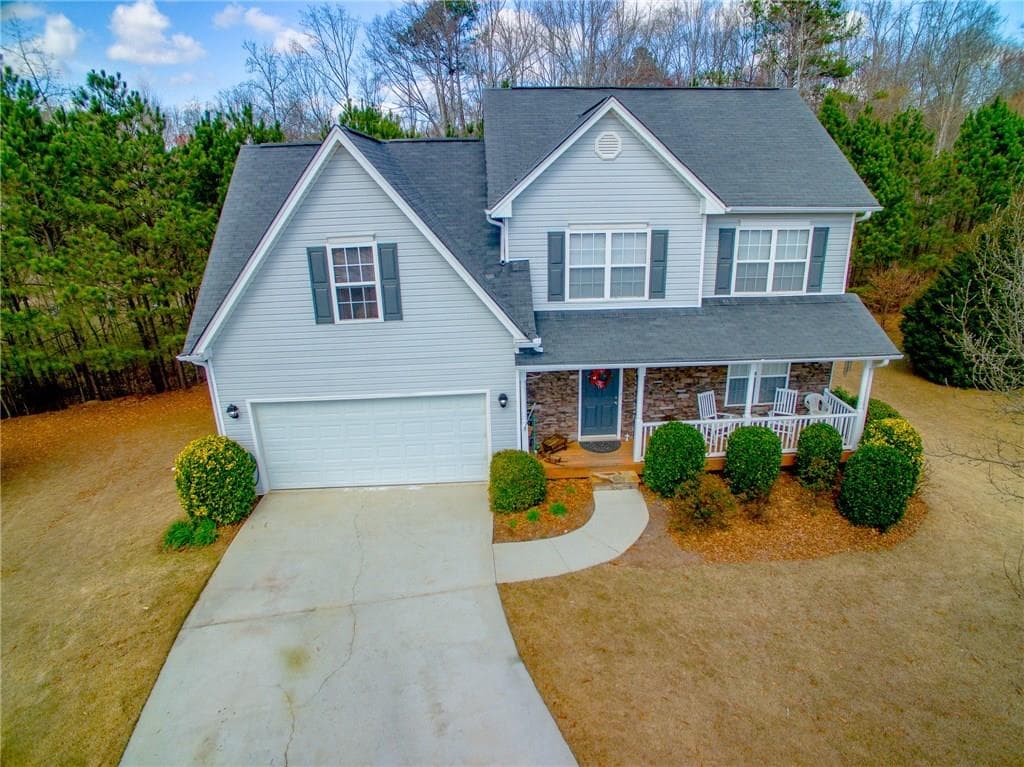 4 bedroom single family residence sold at 706 Buckhorn Court, Loganville, GA 30052