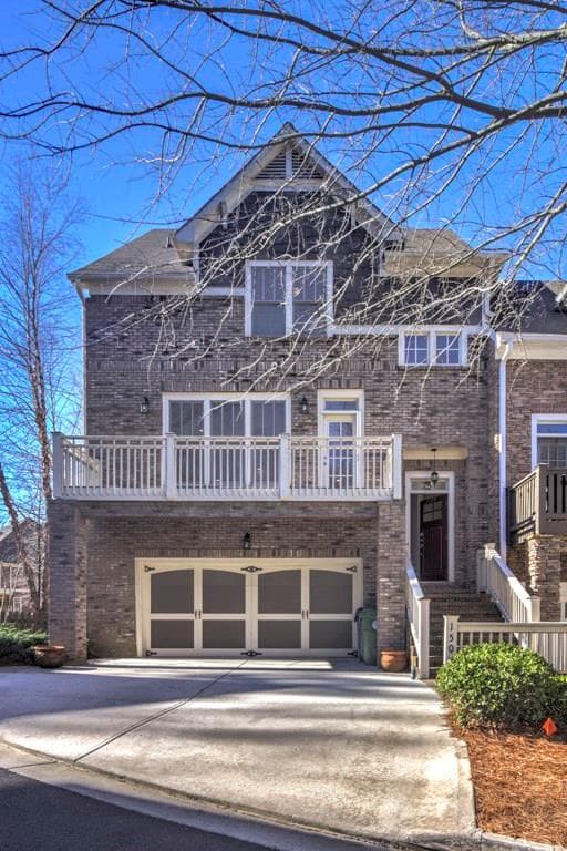 3 bedroom, 2,350 sq ft townhouse sold at 1504 Whitehead Bluff, Atlanta, GA 30318