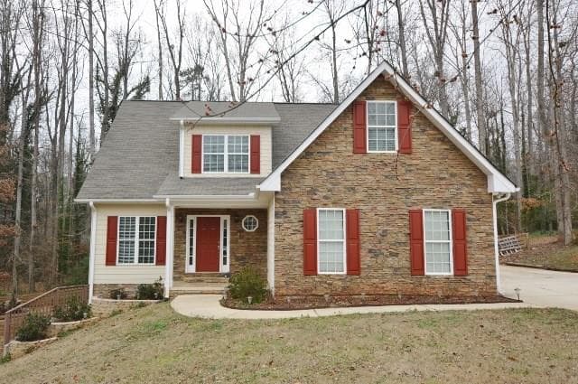 140 Glencrest Drive, Commerce, GA 30529 — most recent listing photo