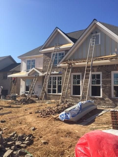 5 bedroom, 3,800 sq ft single family residence sold at 2506 Monta Vista Way, Hoschton, GA 30548