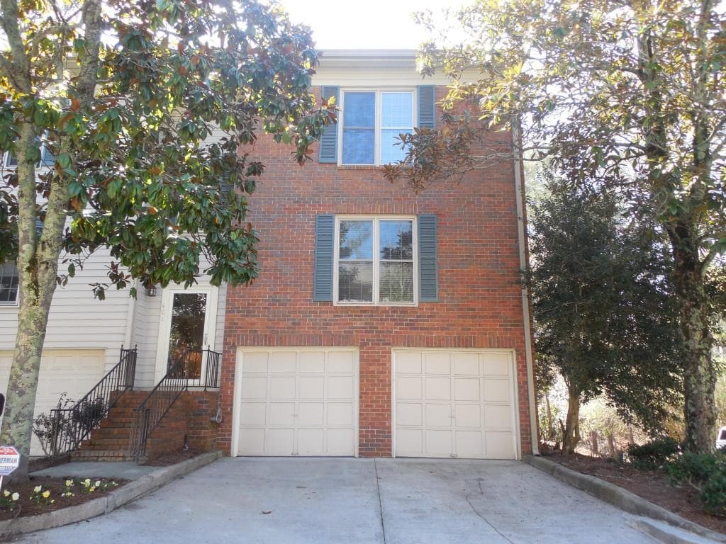 401 Brandywine Circle 401, Sandy Springs, GA 30350 — most recent listing photo