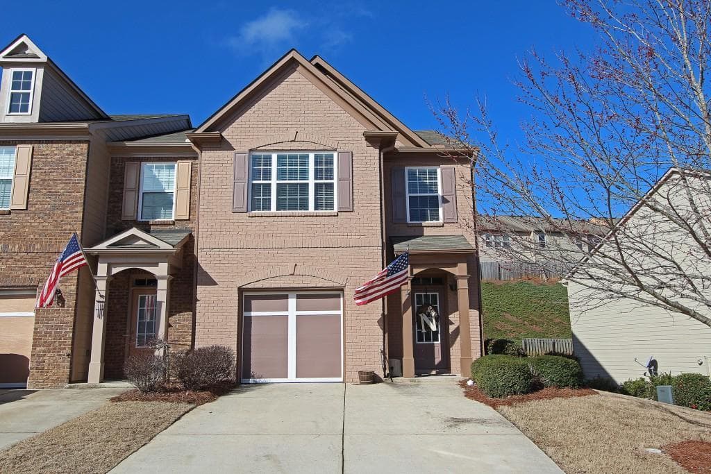 3 bedroom, 1,856 sq ft townhouse sold at 5121 Sherwood Way 5121, Cumming, GA 30040