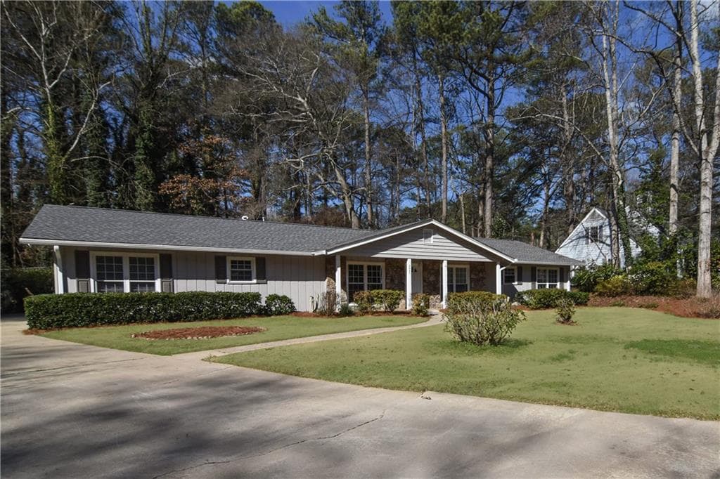 3237 Olde Dekalb Way, Doraville, GA 30340 — most recent listing photo