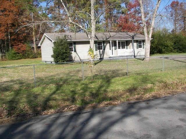 229 Tanglewood Drive, Dalton, GA 30721 — most recent listing photo