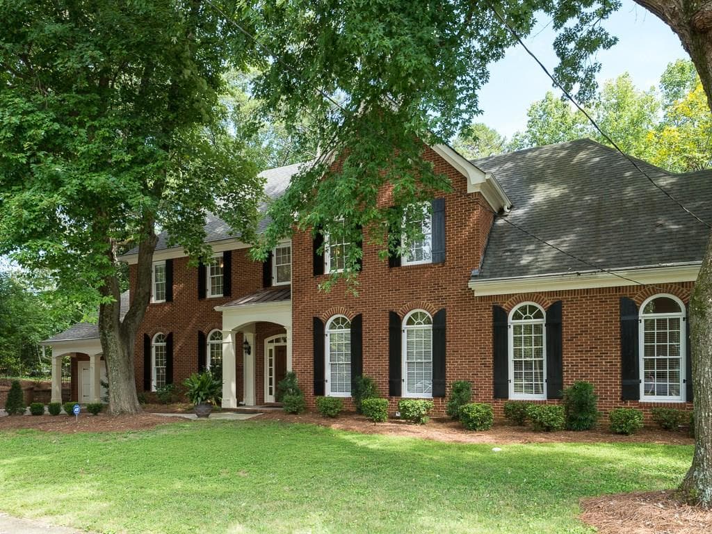 5 bedroom, 3,631 sq ft single family residence sold at 663 Clifton Road, Atlanta, GA 30307