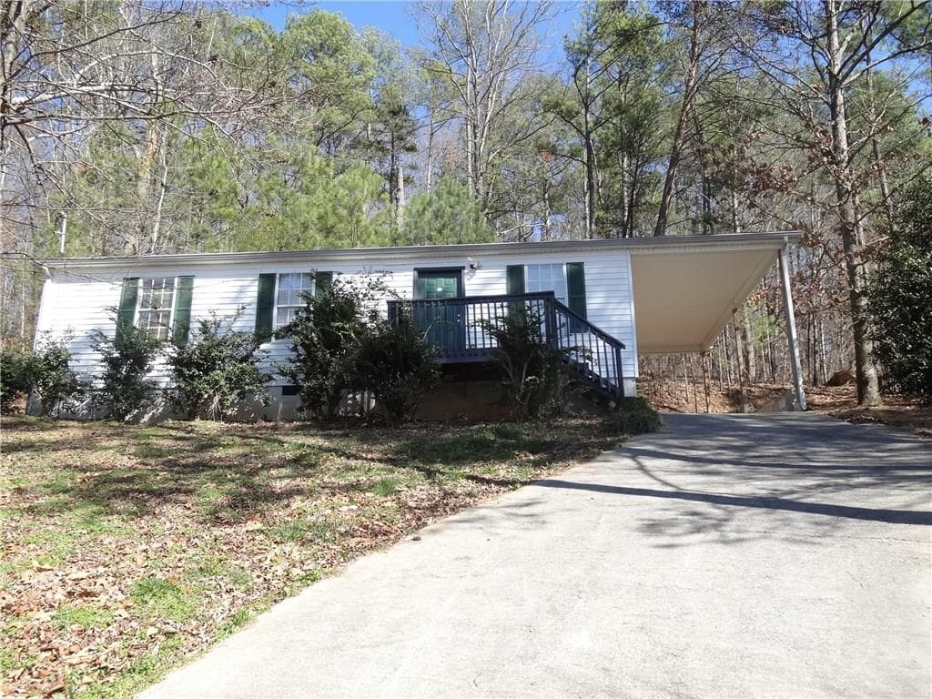 3 bedroom, 984 sq ft single family residence sold at 258 Curtis Circle, Calhoun, GA 30701