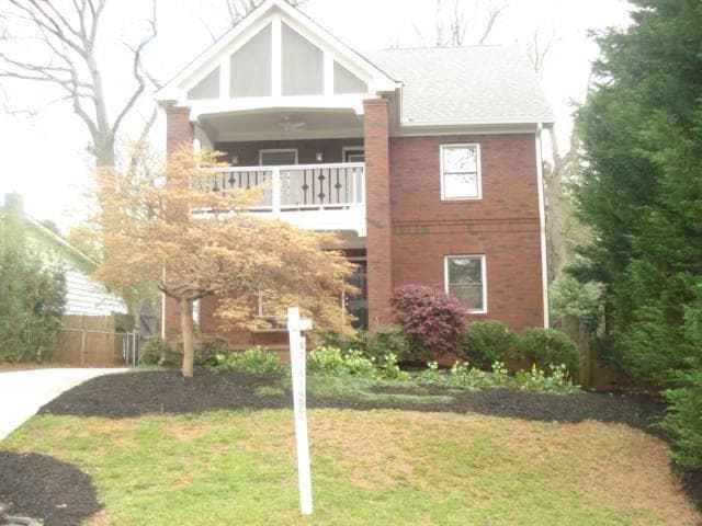 5 bedroom, 3,588 sq ft single family residence sold at 517 Trabert Avenue, Atlanta, GA 30309
