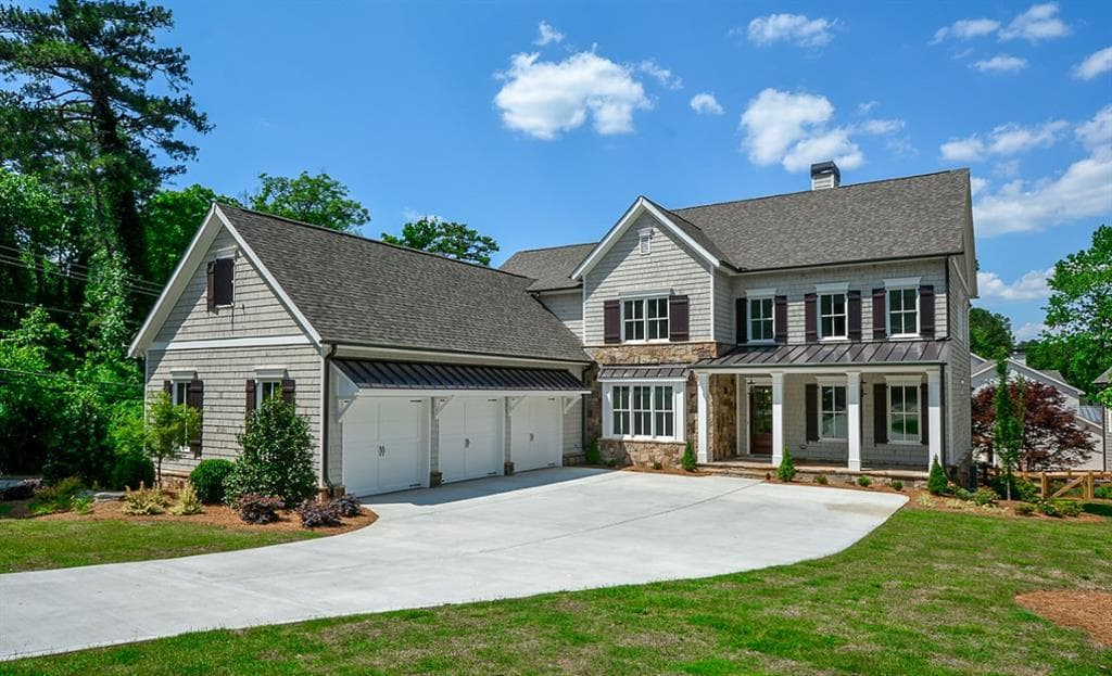 5 bedroom, 4,106 sq ft single family residence sold at 460 Danube Road, Atlanta, GA 30324