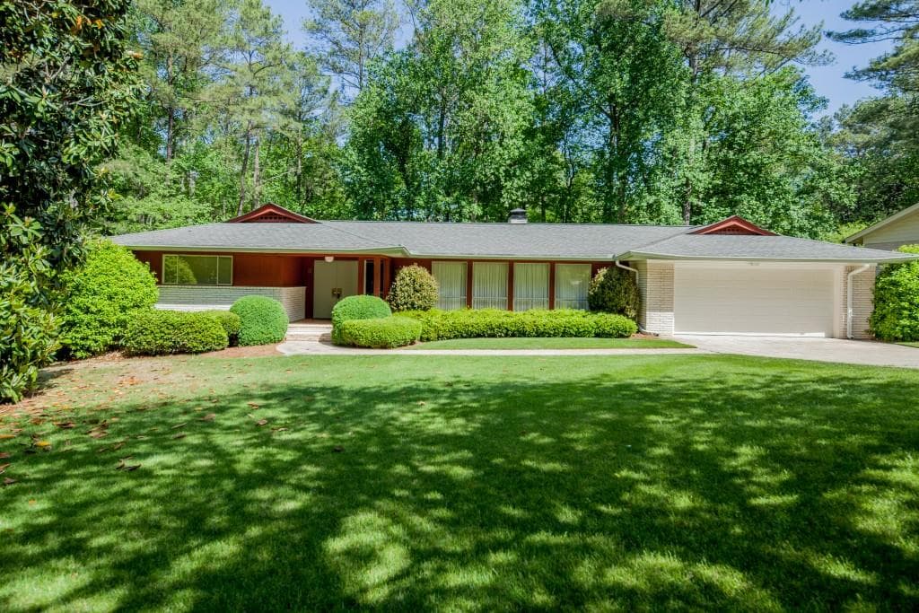 4 bedroom single family residence sold at 2312 Fairoaks Road, Decatur, GA 30033
