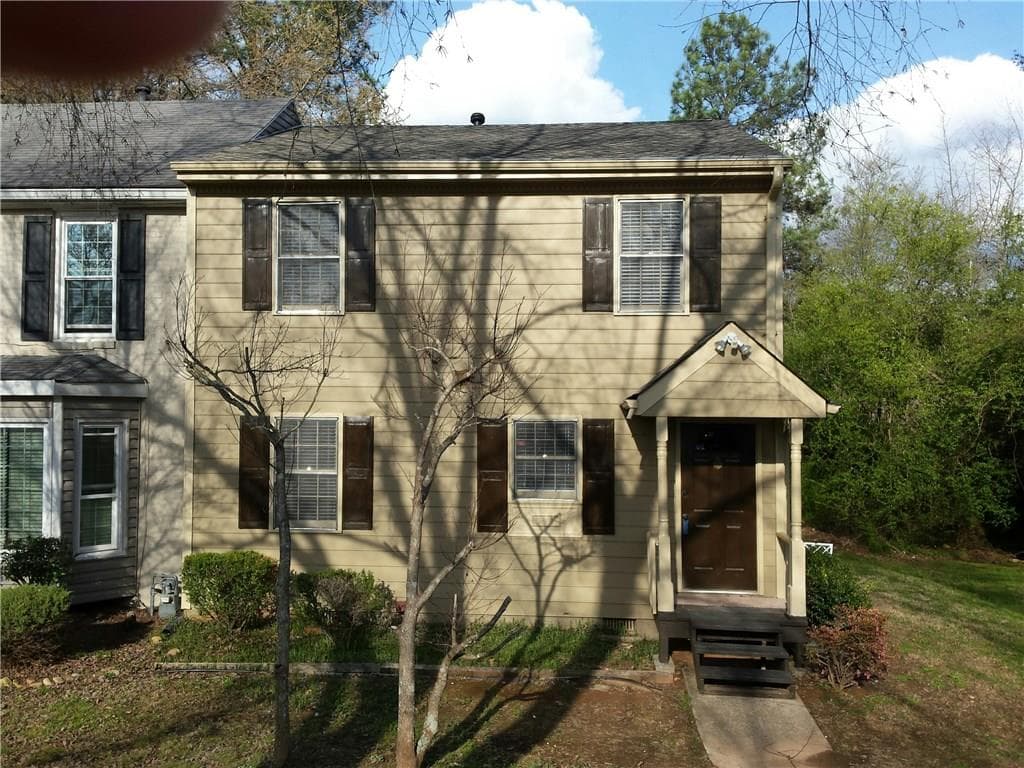 562 MANNING Road, Marietta, GA 30064 — most recent listing photo