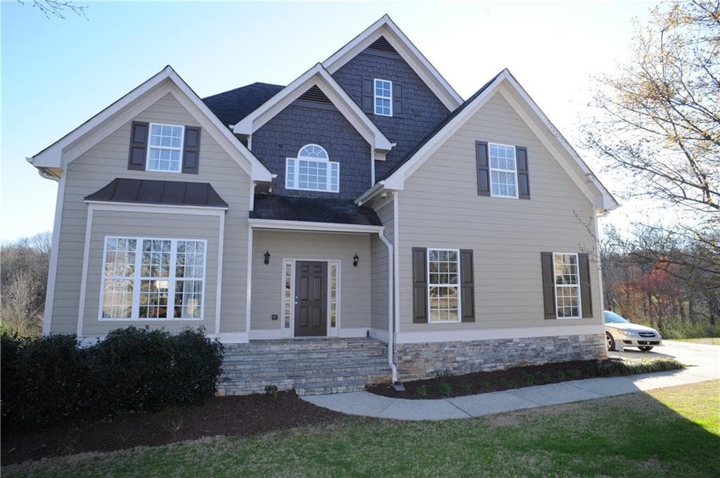 8925 Watersedge Court, Gainesville, GA 30506 — most recent listing photo