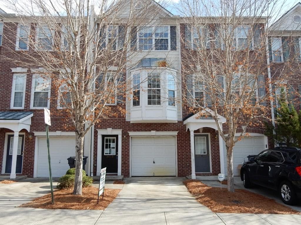 3183 Mill Springs Circle 901, Buford, GA 30519 — most recent listing photo