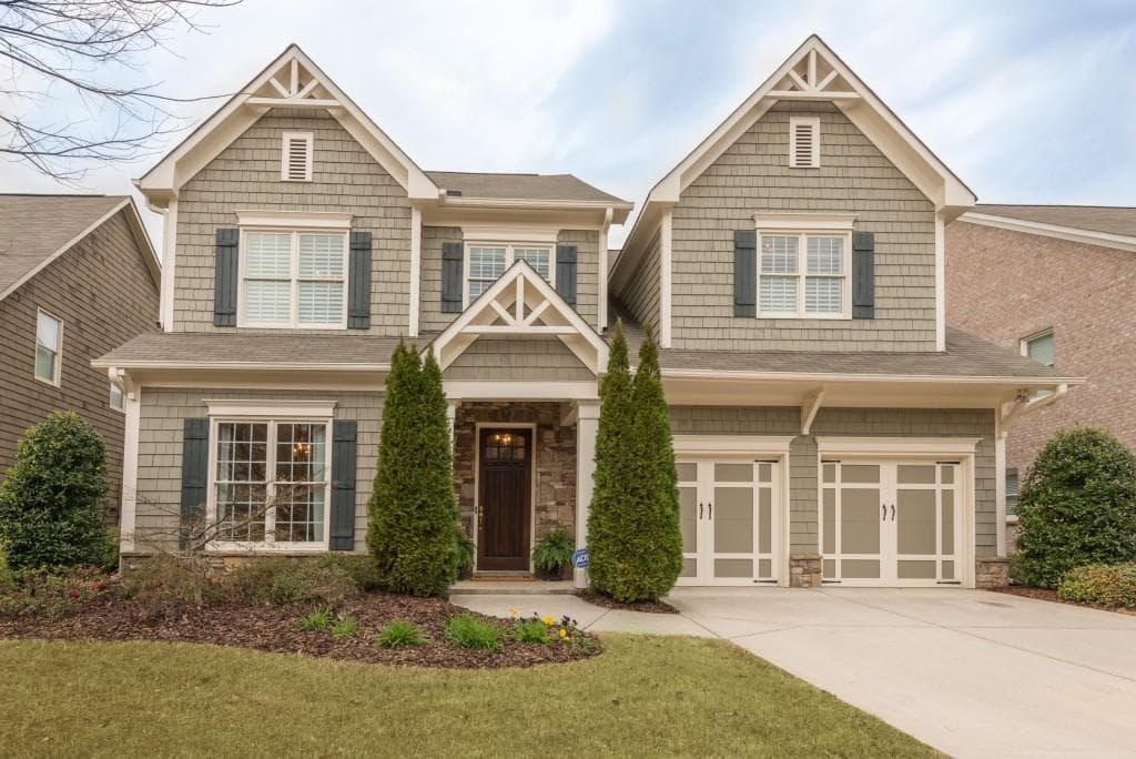 4 bedroom, 3,427 sq ft single family residence sold at 3883 Wakefield Hall Square, Smyrna, GA 30080