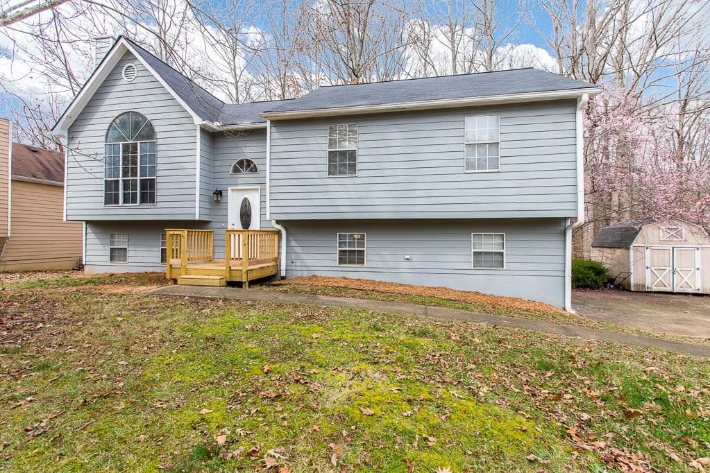 5 bedroom, 1,767 sq ft single family residence sold at 3902 Brave Trail, Kennesaw, GA 30144