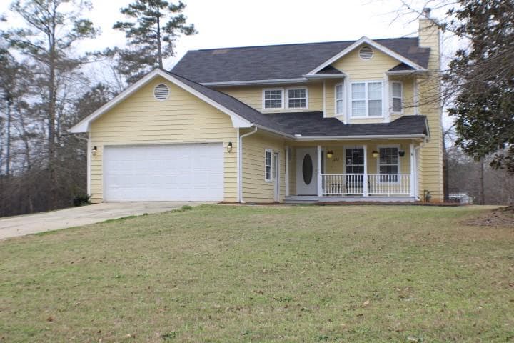 111 Chariot Drive, Griffin, GA 30224 — most recent listing photo