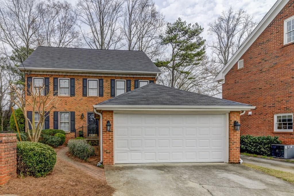 4 bedroom, 2,561 sq ft single family residence sold at 3122 Henderson Walk, Atlanta, GA 30340