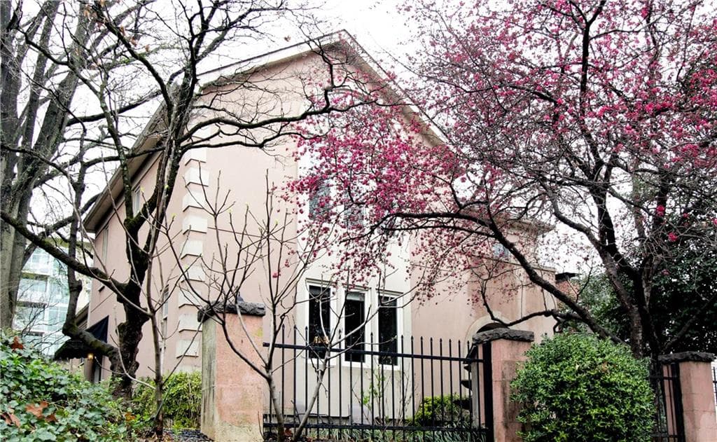 1 bedroom, 1,271 sq ft condominium sold at 892 Piedmont Avenue B, Atlanta, GA 30309