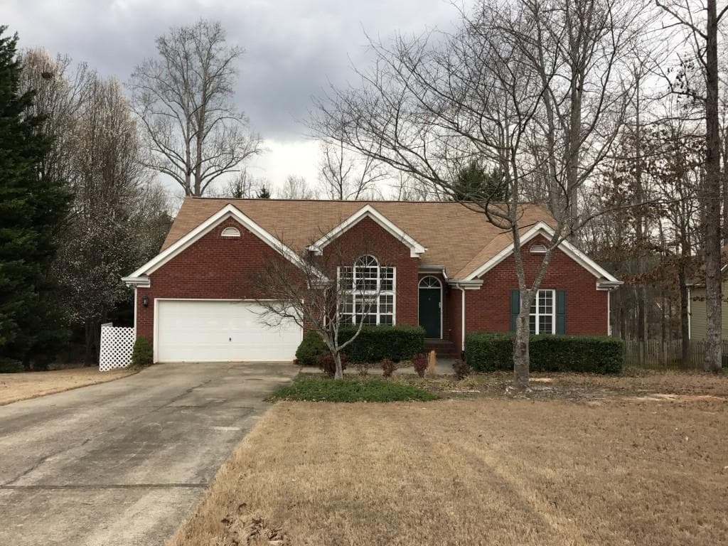 4240 Platinum Court, Hoschton, GA 30548 — most recent listing photo