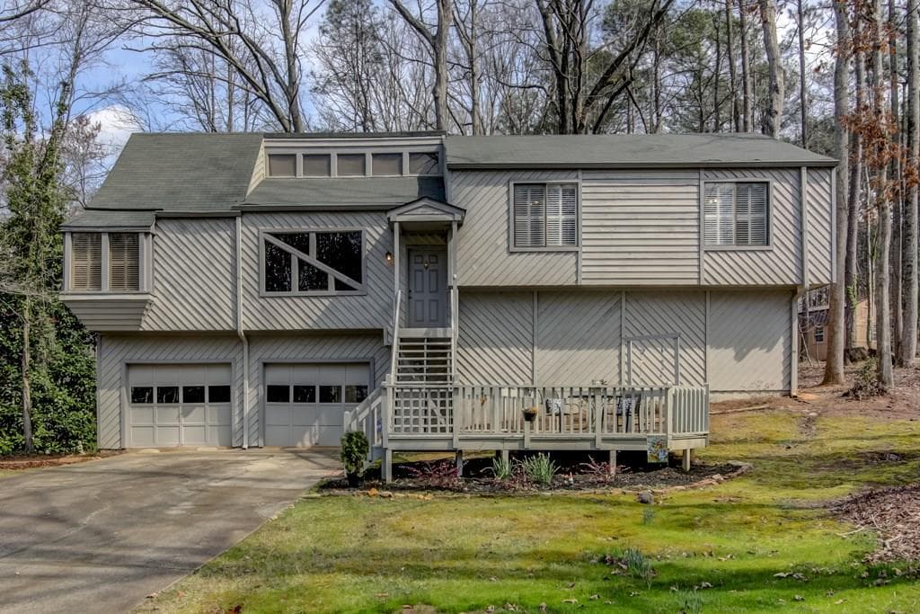 2213 Carlyle Drive, Marietta, GA 30062 — most recent listing photo