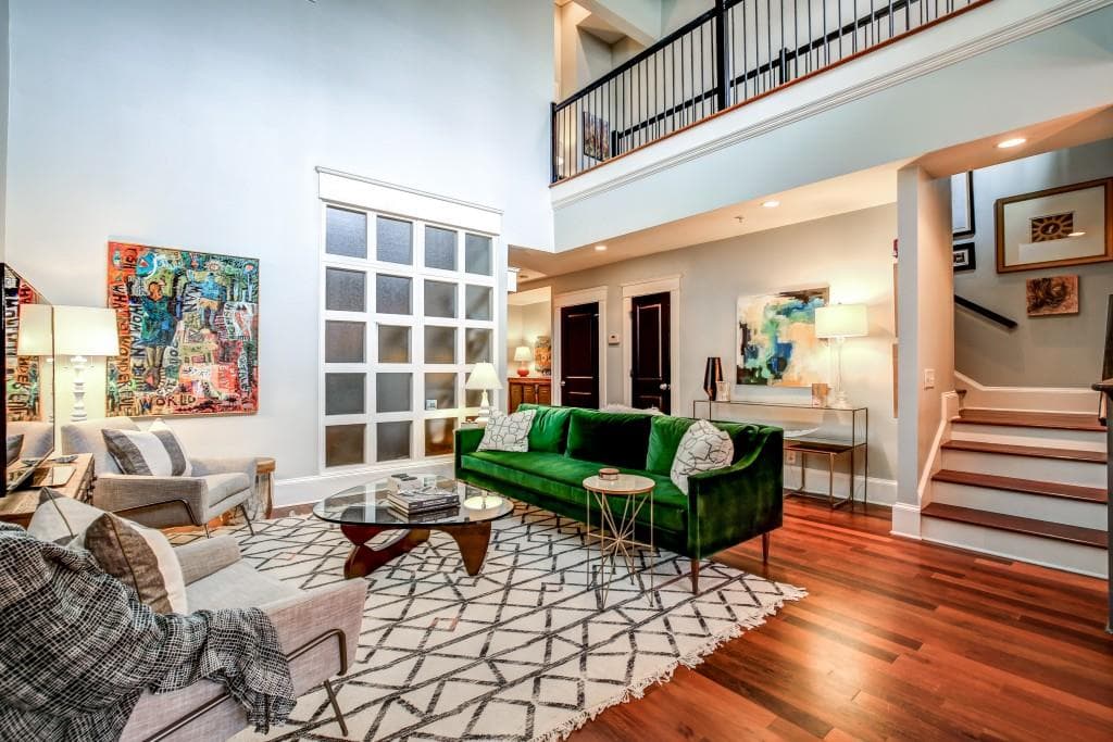 1882 Gordon Manor 1882, Atlanta, GA 30307 — most recent listing photo