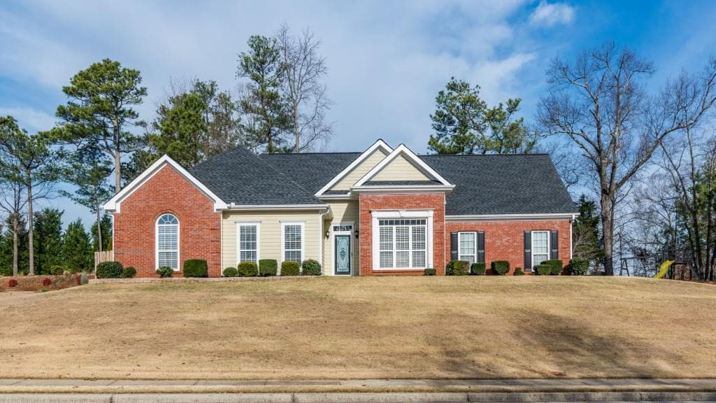 280 Ruby Forest Parkway, Suwanee, GA 30024 — most recent listing photo
