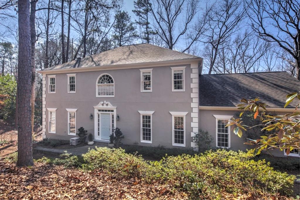 5 bedroom single family residence sold at 4400 Sentinel Post Road, Atlanta, GA 30327