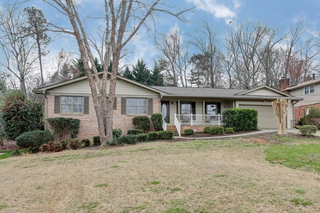 3 bedroom, 2,538 sq ft single family residence sold at 6830 Ramundo Drive, Atlanta, GA 30360