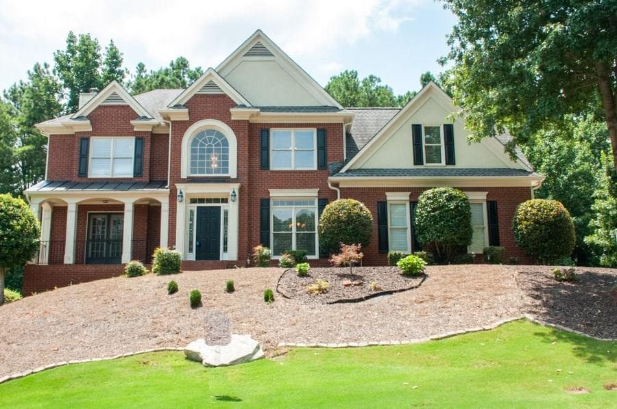 6 bedroom, 4,225 sq ft single family residence sold at 2769 Lake Forest Trail, Lawrenceville, GA 30043