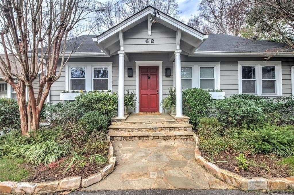 4 bedroom single family residence sold at 68 Peachtree Hills Avenue, Atlanta, GA 30305