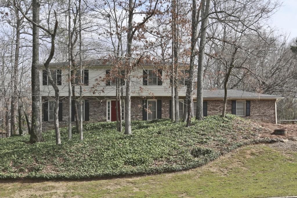 1030 Martin Ridge Road, Roswell, GA 30076 — most recent listing photo