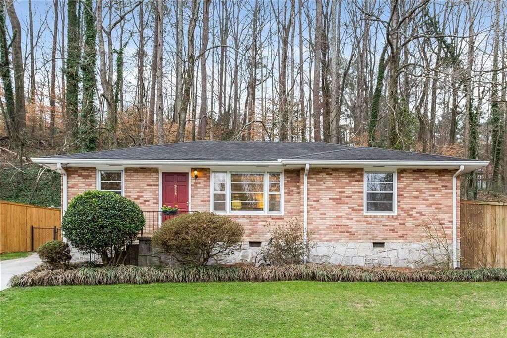 924 Scott Circle, Decatur, GA 30033 — most recent listing photo